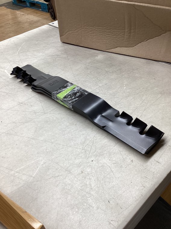 17.75” Lawn Mower Blades (S4)