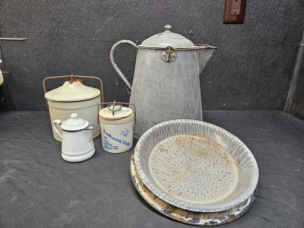 Small Stoneware (S6)