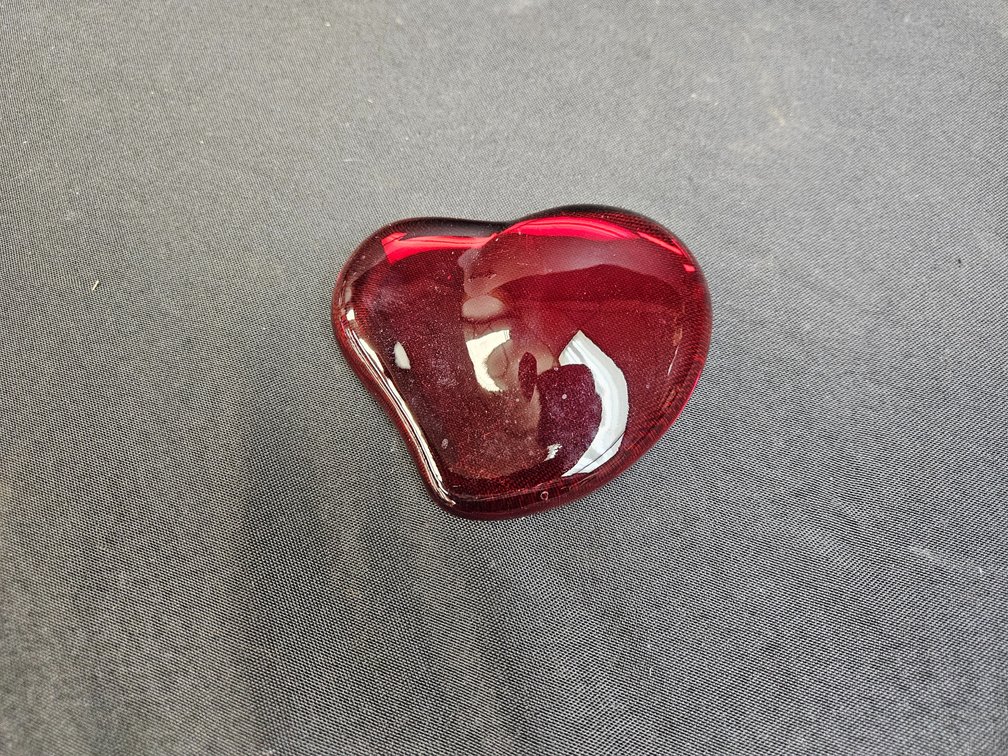 Tiffany & Co Elsa Peretti Red Heart (V)