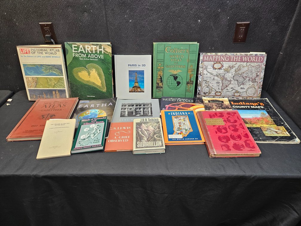 Large Grouping of Coffee Table Books (S10)