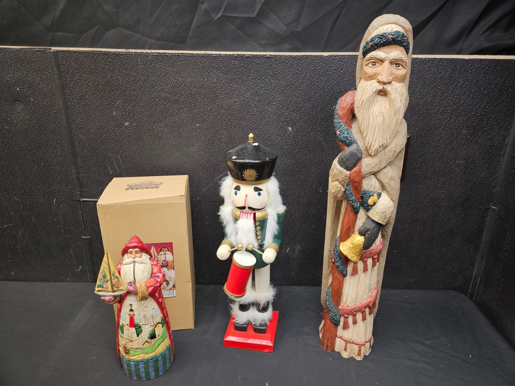 Jim Shore Santa, Nutcracker and Carved Santa (S11)