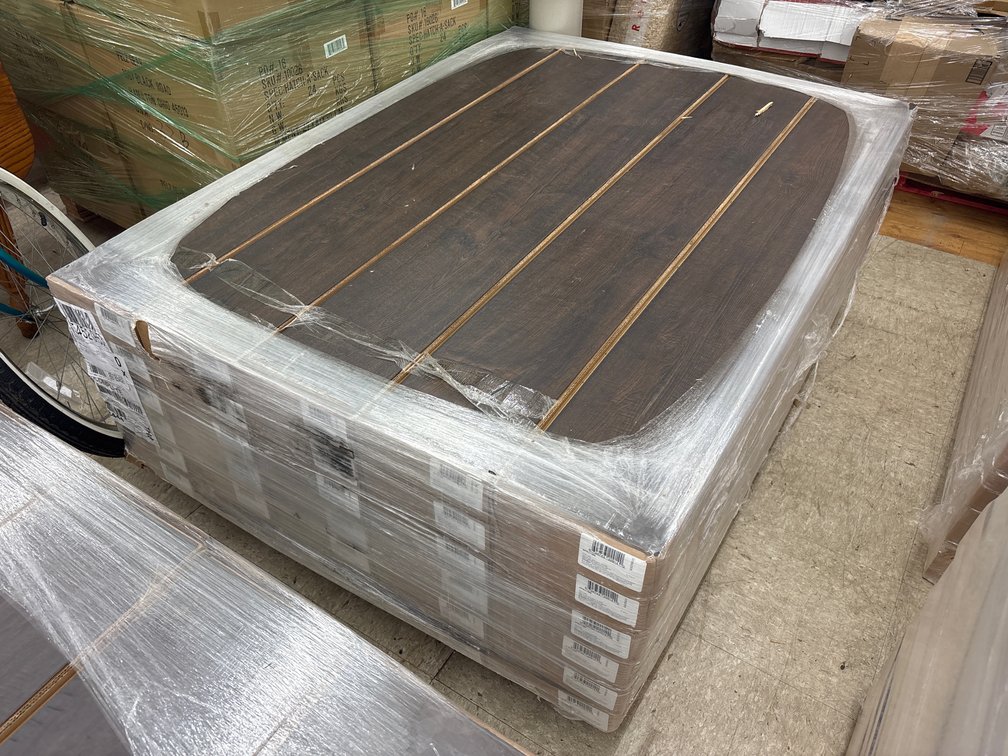 592.80 sqft QuickStep NatureTEK Plus Tilleto Woodland Oak Waterproof Click Laminate Flooring