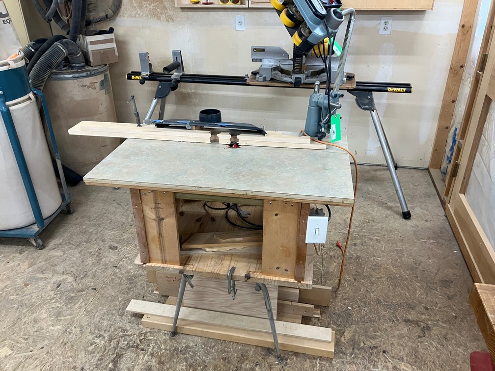 Freud router, table and Delta auto feed