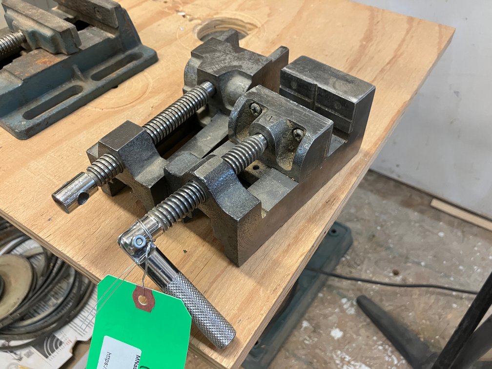 (2) 2-1/2" machinists vises 