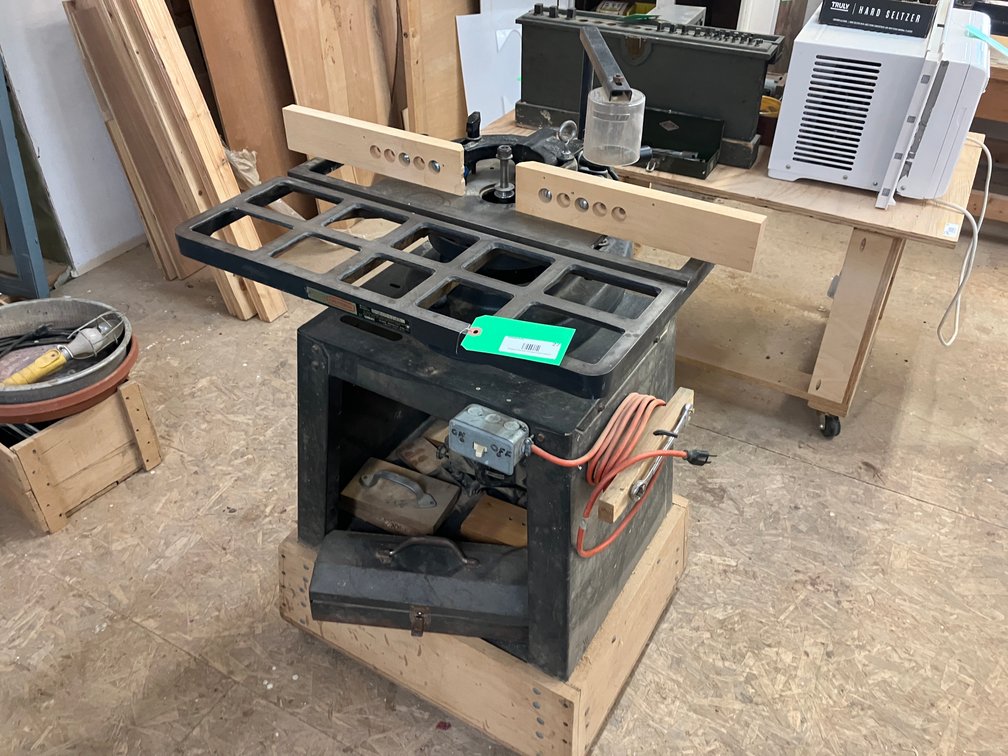 Sears Craftsman 113.23941 wood shaper on stand