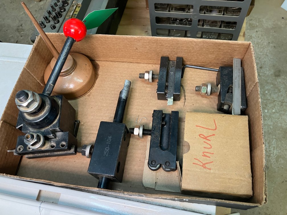 Quick-change tool post set (Size 250-100)