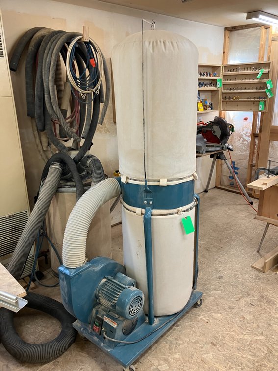 Jet dust collector