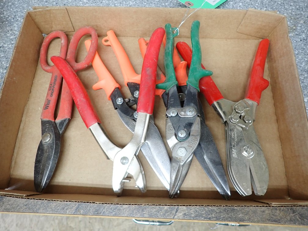 Assorted snips