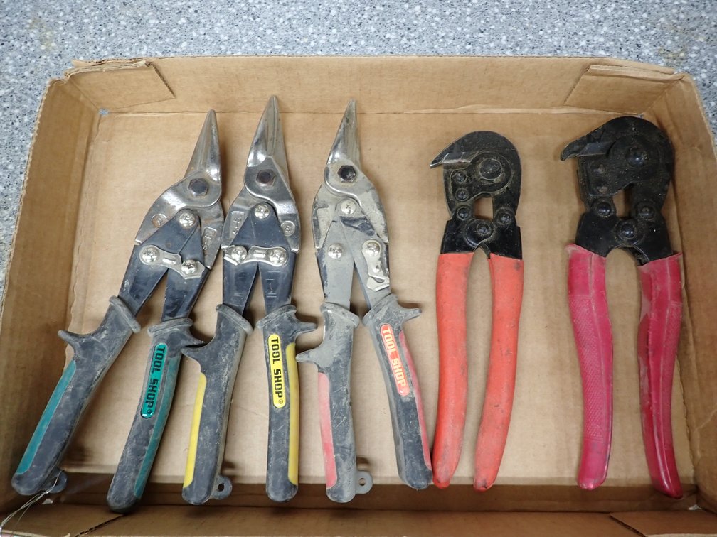 Cable cutters and snips