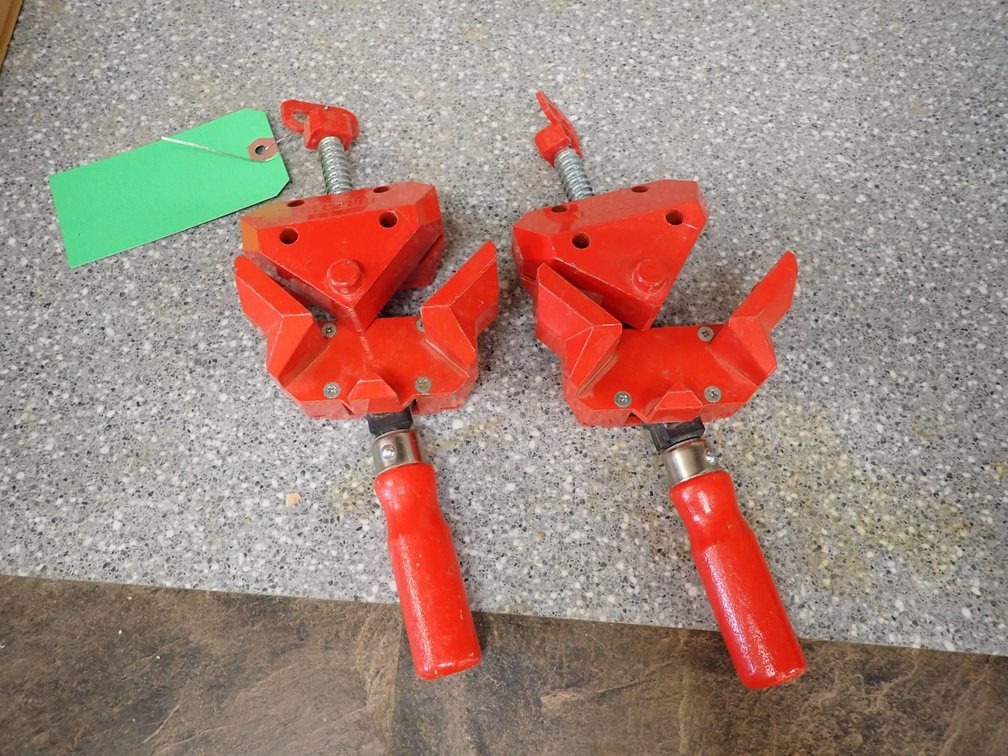 (2) Bessey corner/45 clamps