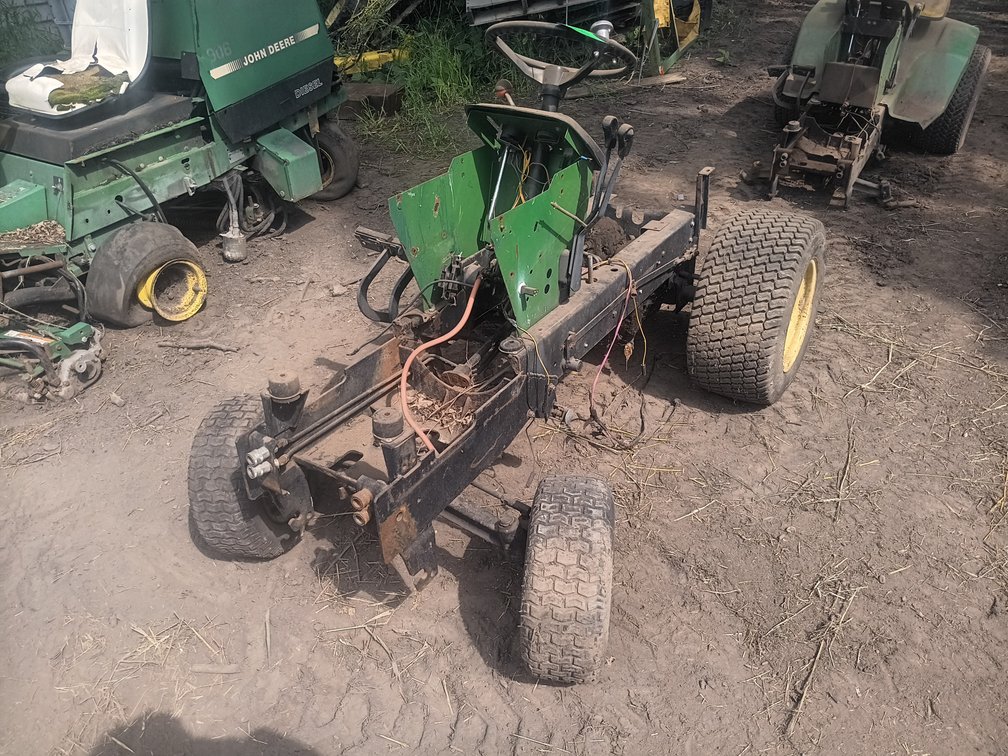 John Deere 316
