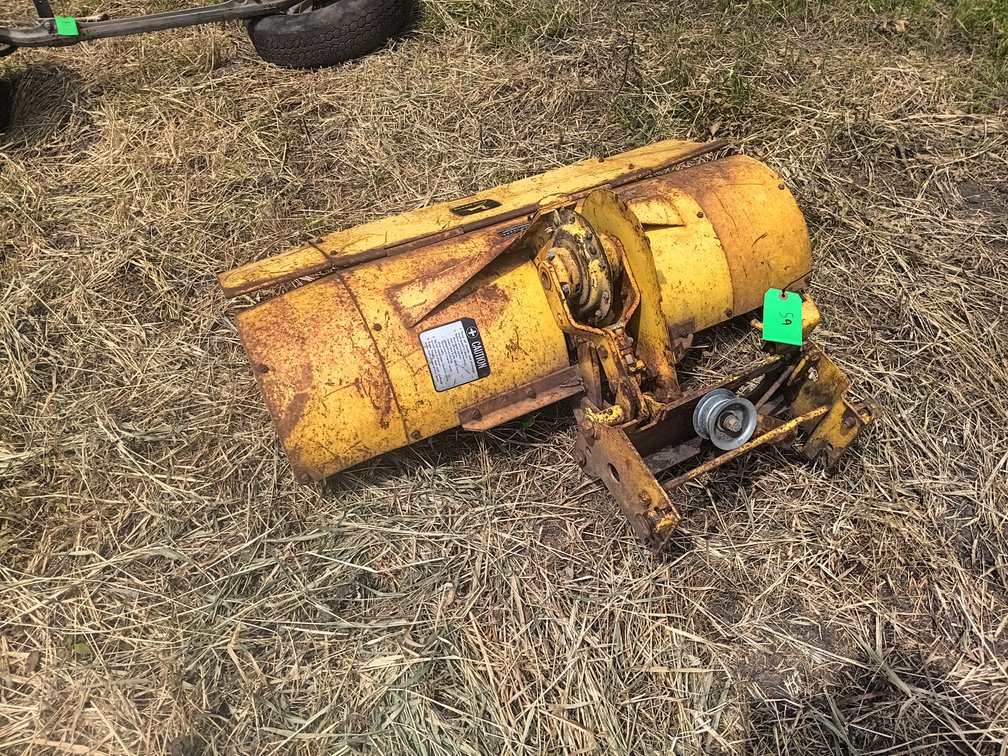 John Deere 33 Tiller