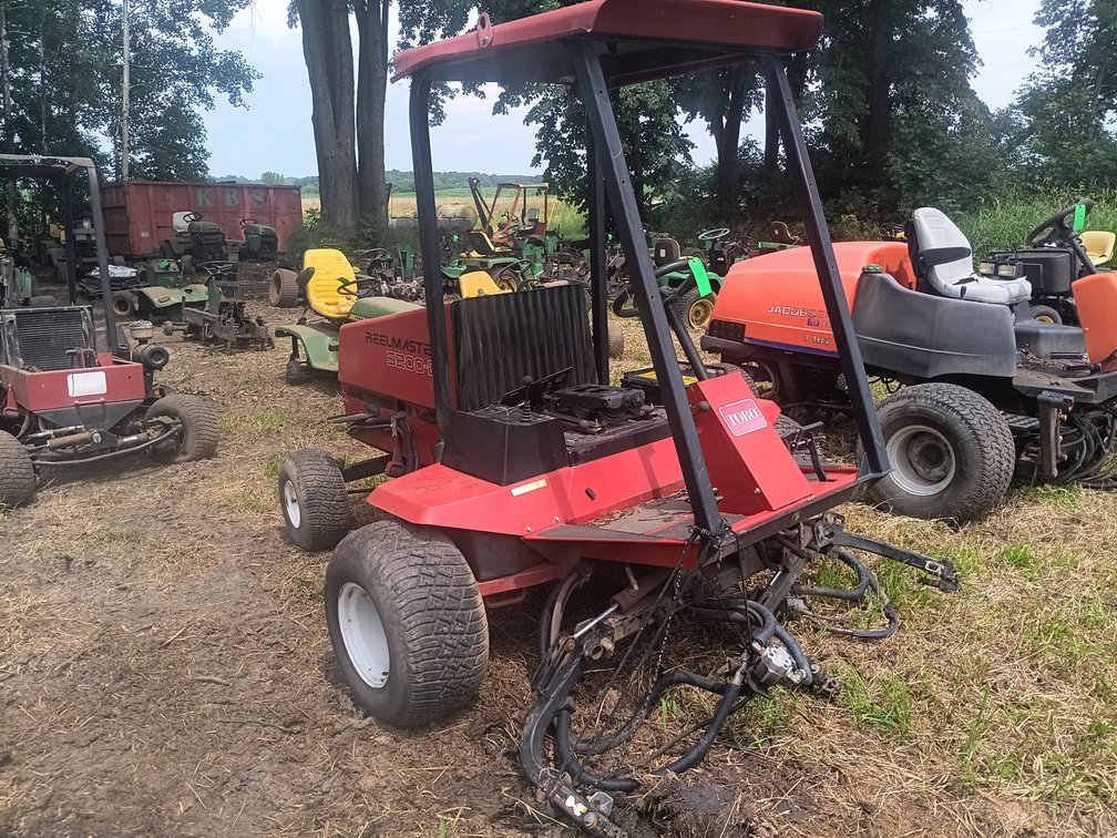 Toro 5200