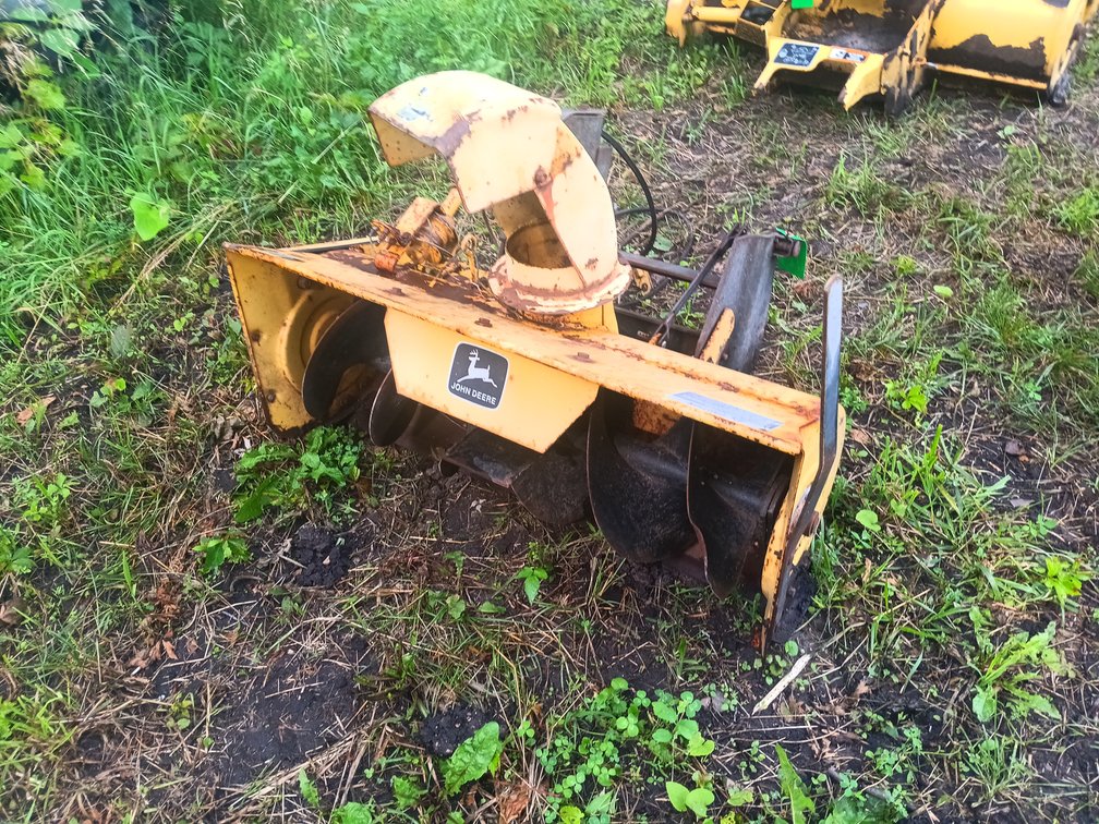 John Deere 37a Snowblower/Snowthrower 