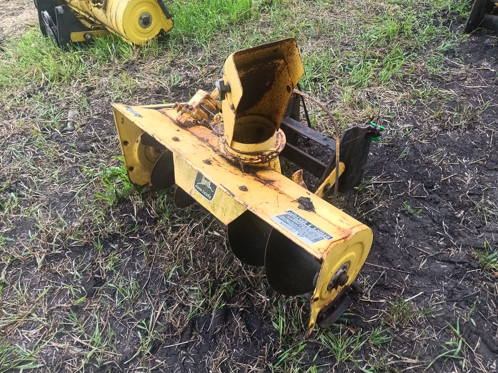 John Deere 37a Snowblower/Snowthrower 