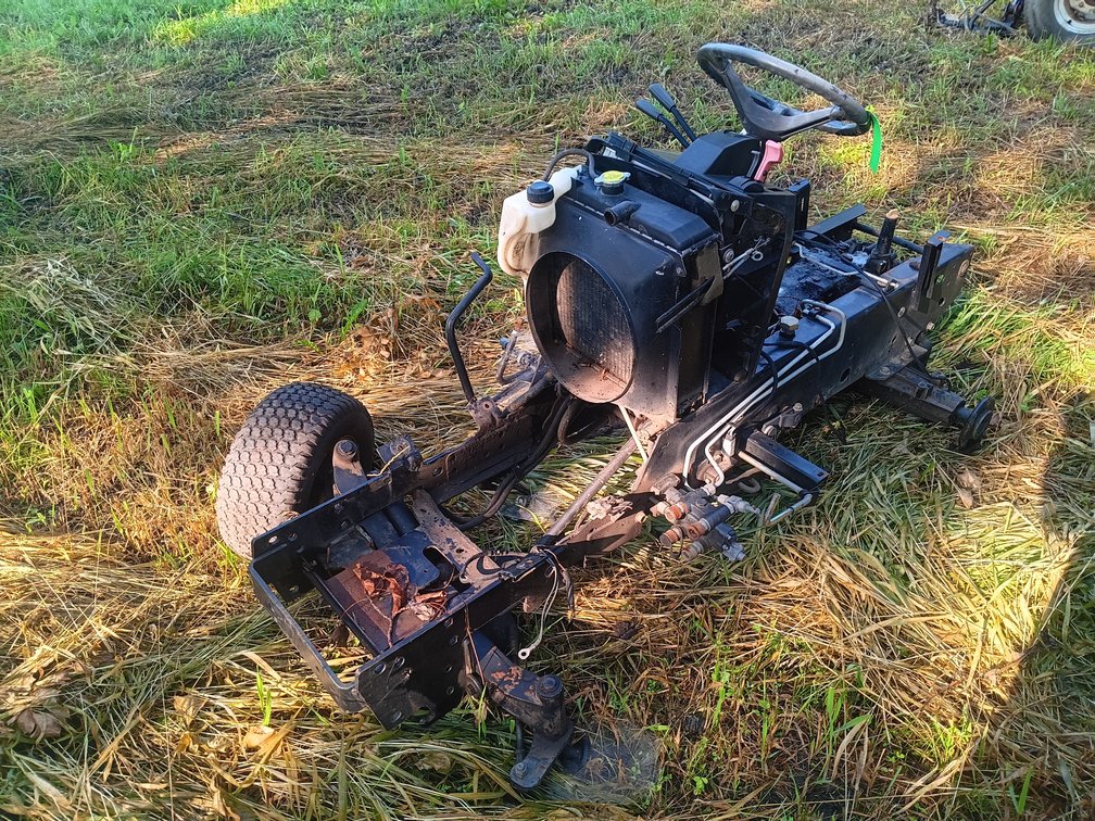 John Deere 425