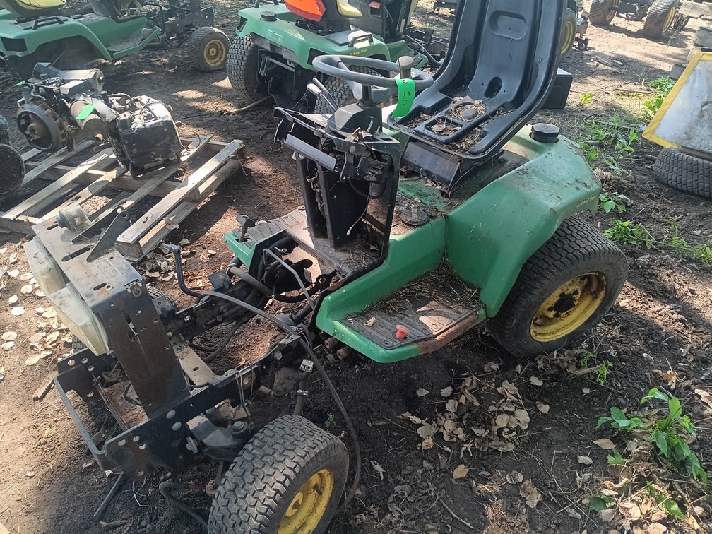 John Deere 425 aws