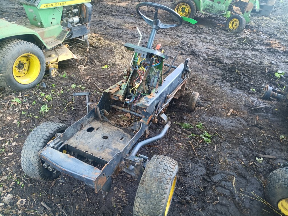 John Deere 316