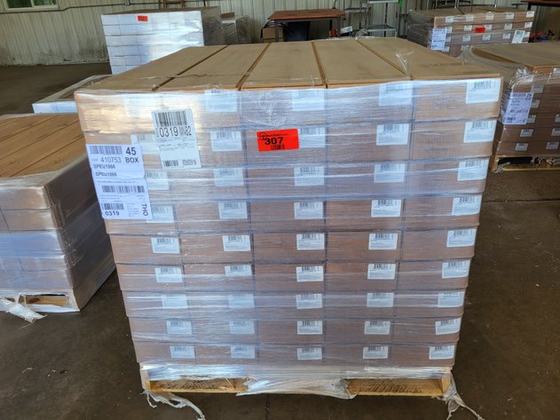 Image for 1104.30 sqft Oak 06561 Mohawk Waterproof Click Laminate Plank