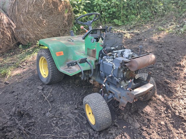 Image for John Deere 318 w P218g