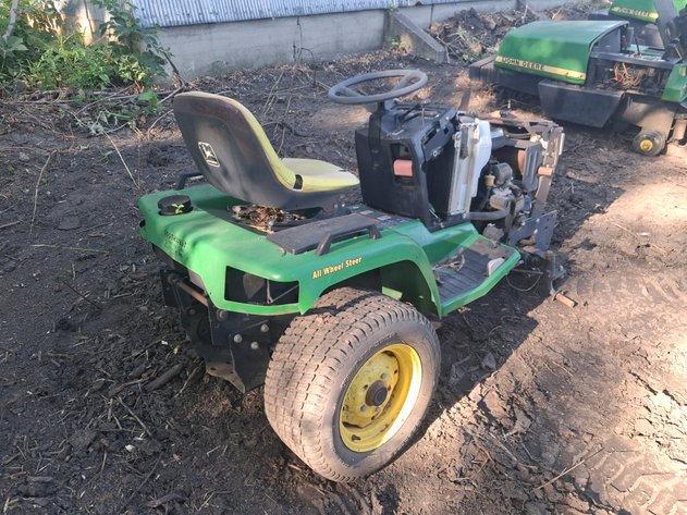 Image for John Deere 425