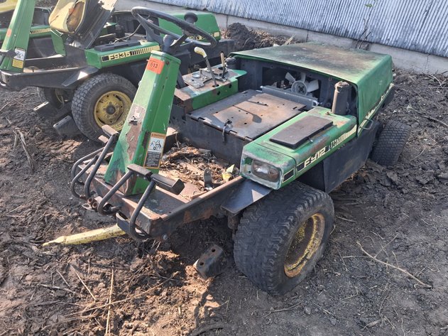 Image for John Deere F912 with 3 Cyl Yanmar Gas