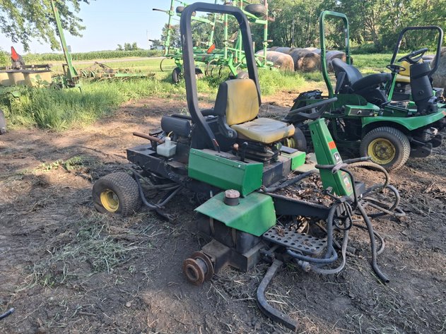 Image for John Deere 3215B