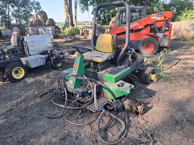 Image for John Deere 3215B