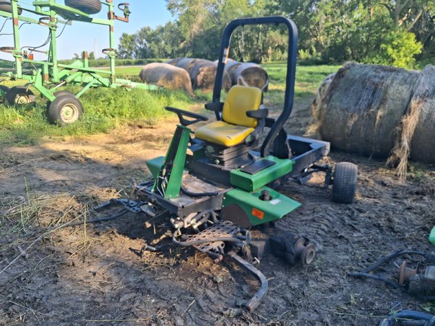 Image for John Deere 3215b