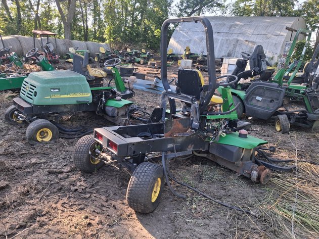 Image for John Deere 3215b