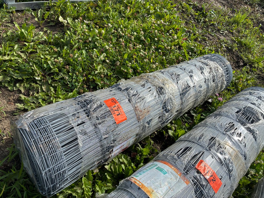 LandHonor 48" Hot Dipped Galvanized Farm Fence