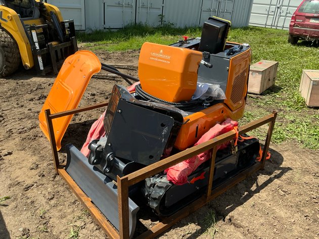 Image for 2026 LandHonor Mini Excavator