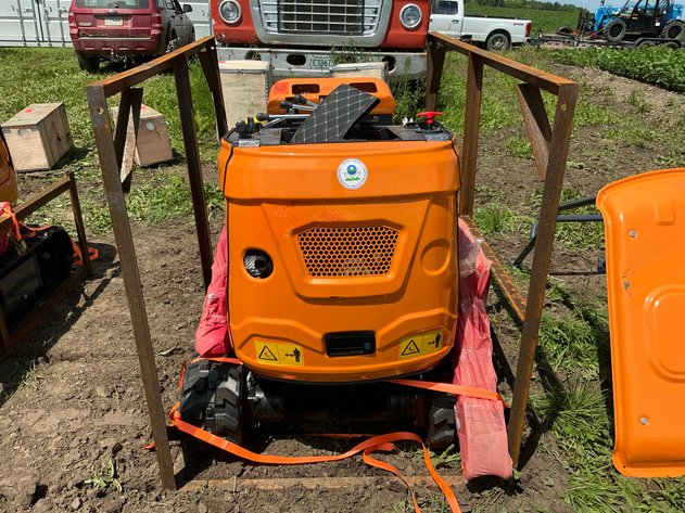 Image for 2026 LandHonor Mini Excavator