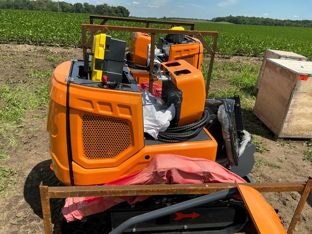 Image for 2026 LandHonor Mini Excavator
