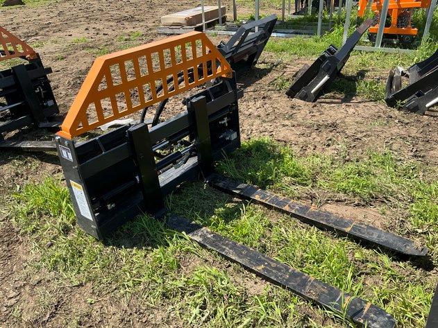 Image for LandHonor Hydraulic Pallet Forks and Frame