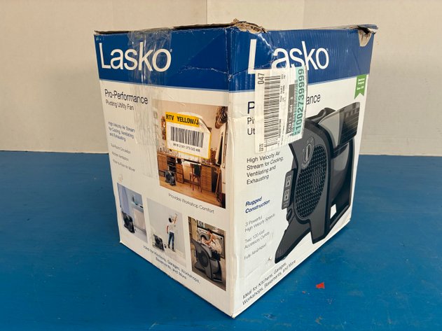 Image for Lasko U15610 Pro-Performance Pivoting Utility Blower Fan
