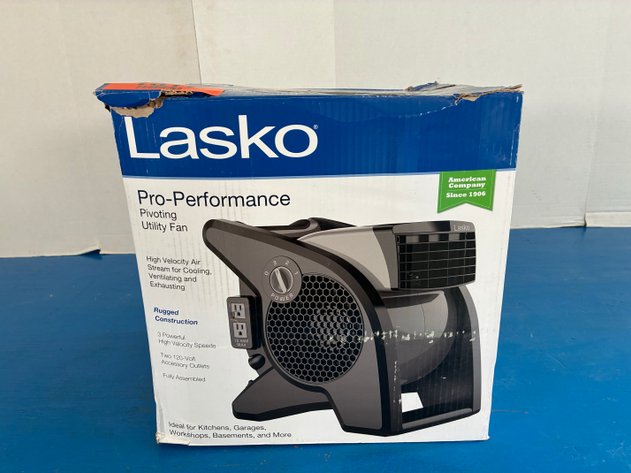 Image for Lasko U15610 Pro-Performance Pivoting Utility Blower Fan