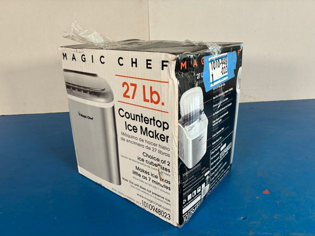 Image for Magic Chef Portable Countertop Bullet Ice Maker Stainless Steel 27lbs HMIM27ST