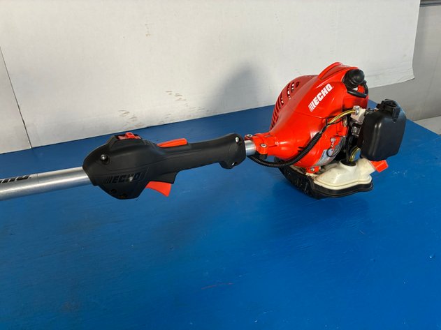 Image for Echo 21.2 cc Gas 2-Stroke Curved Shaft String Trimmer with Rapid-Loader Trimmer Head