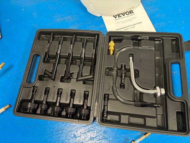 Image for Vevor Transmission Fluid Pump 2-Way Automatic Oil Liquid Extractor Tool Set 10 Liter with (14-Pieces) ATF Filler Adapters