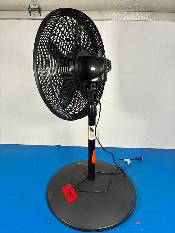 Lasko Cyclone 18 In. Adjustable Pedestal Fan