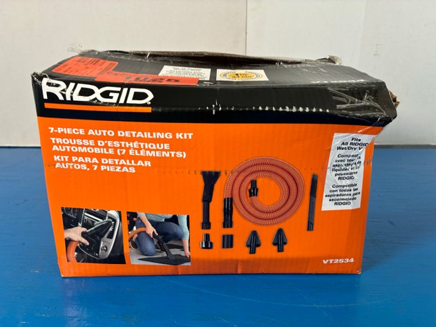 Image for Ridgid 1-1/4 In. Premium Car Cleaning Accessory Kit For Wet/Dry Shop Vacuums