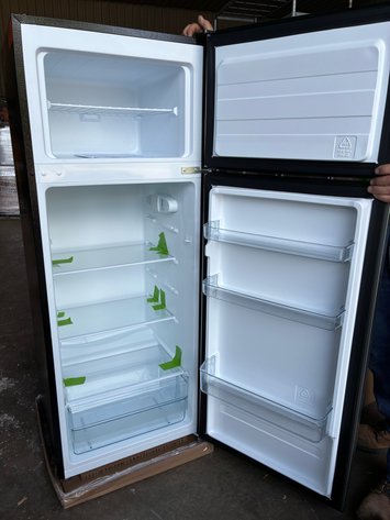 Image for Vissani Compact Refrigerator/Freezer