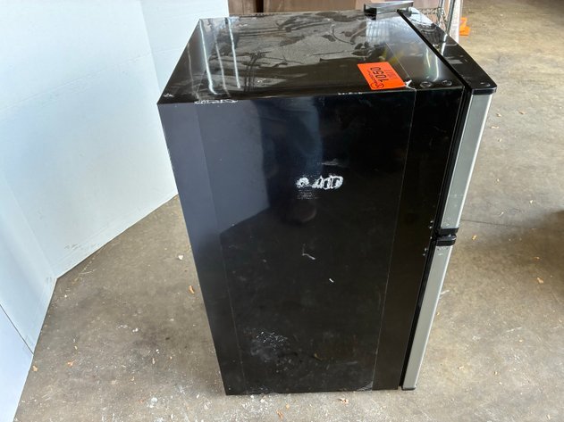 Image for Vissani 3.1 cu. ft. Mini Refrigerator in Stainless Look with 2-Doors, Glass Shelves, and Energy Efficiency