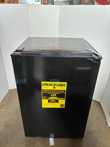 Image for 2.6 cu. ft. Mini Refrigerator with 3-Glass Shelves and Manual Defrost in Black