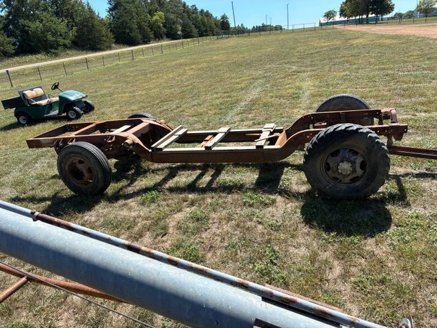 Image for Truck Chassis w/Steerable Tongue