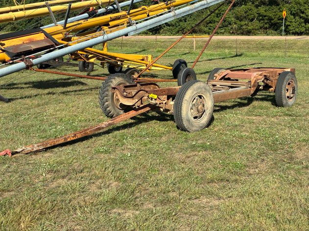 Image for Truck Chassis w/Steerable Tongue