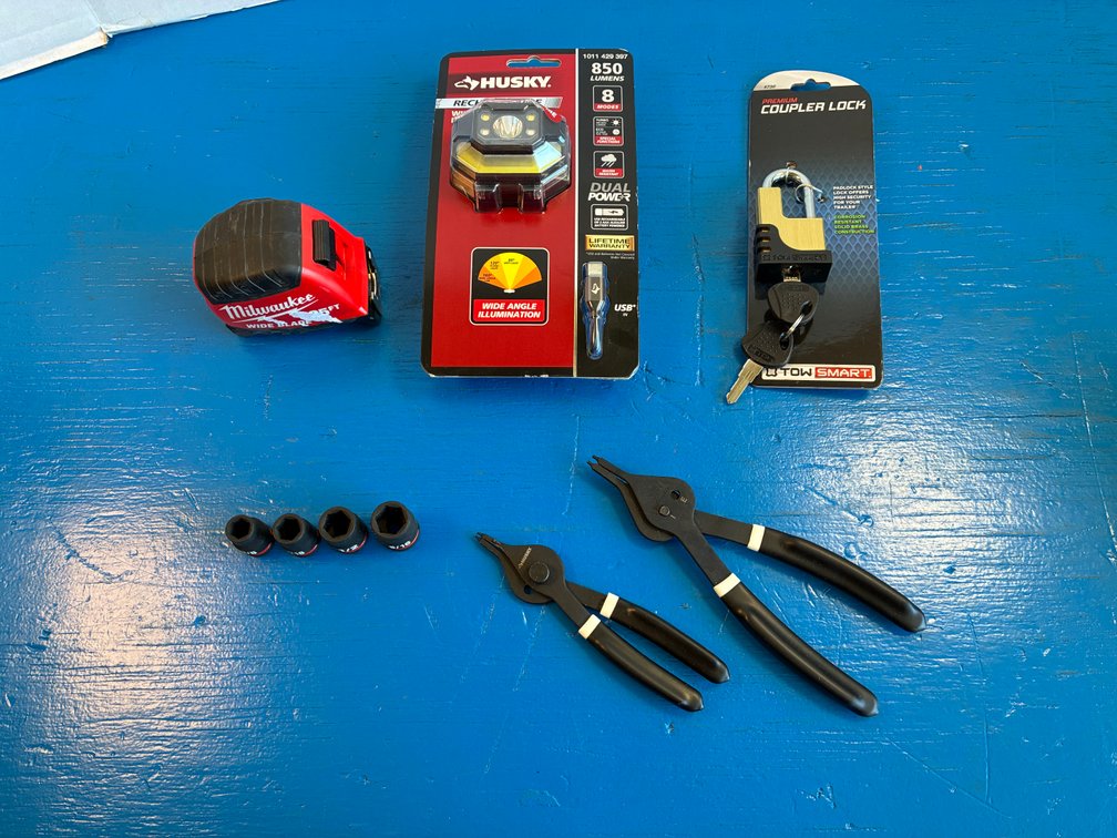 Husky Dual-Power Rechargeable LED Headlamp Black 850lm, Tape Measure, Snap-Ring Pliers, Sockets, Coupler Lock