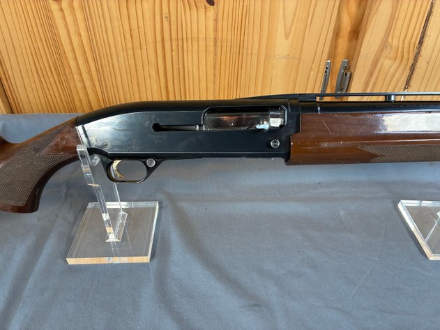 Image for Lot 352