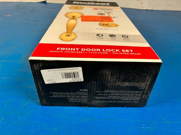 Image for Kwikset Dakota Polished Brass Keyed Entry Single Cylinder Door Handleset with Tylo Doorknob Featuring Smartkey Security